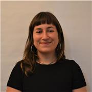 Profesora con experiencia para primaria y secundaria, especializada en ciencias e idiomas (inglés y francés)